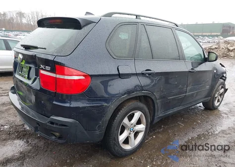2010 BMW X5 xDrive30I z USA, uszkodzony, nr VIN 5UXFE4C52AL384176